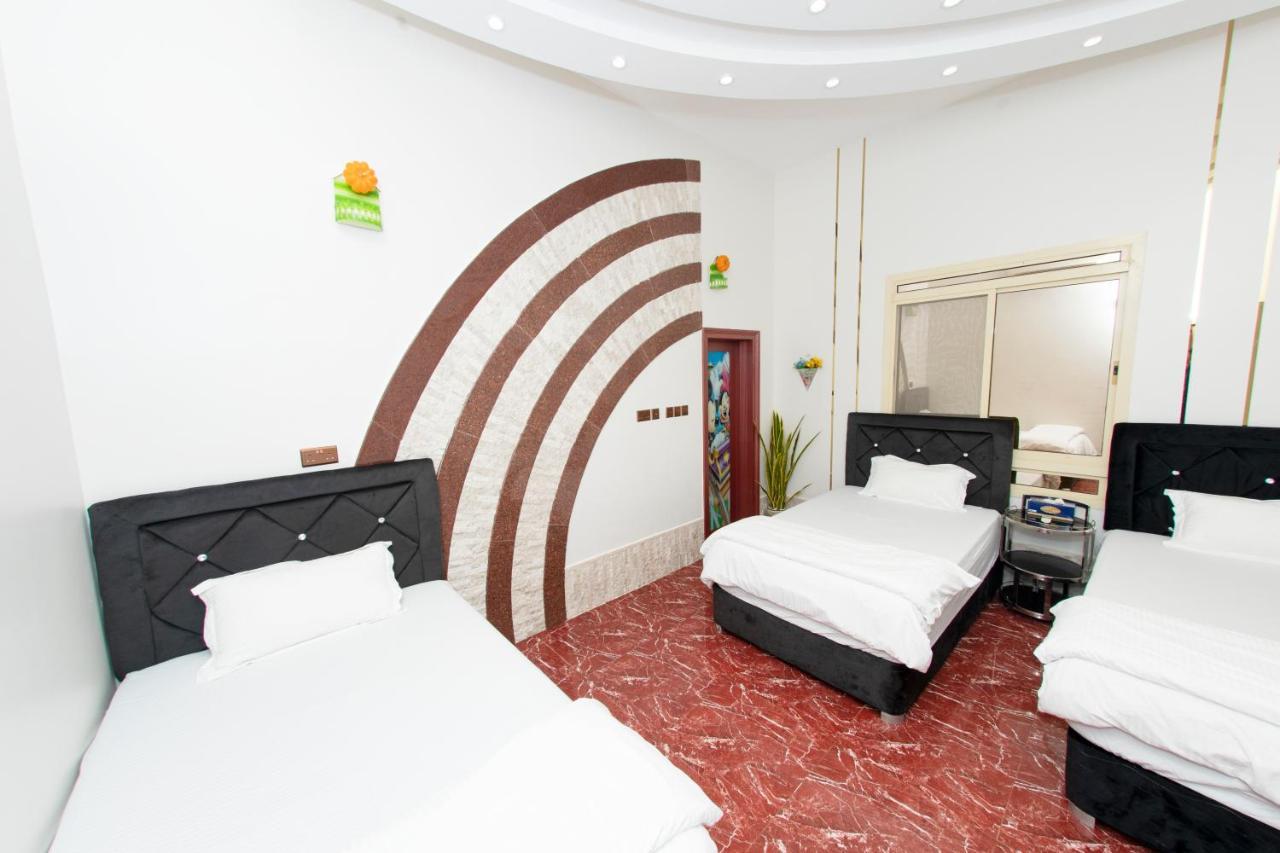 Nhar Accommodation House Сухар Екстер'єр фото